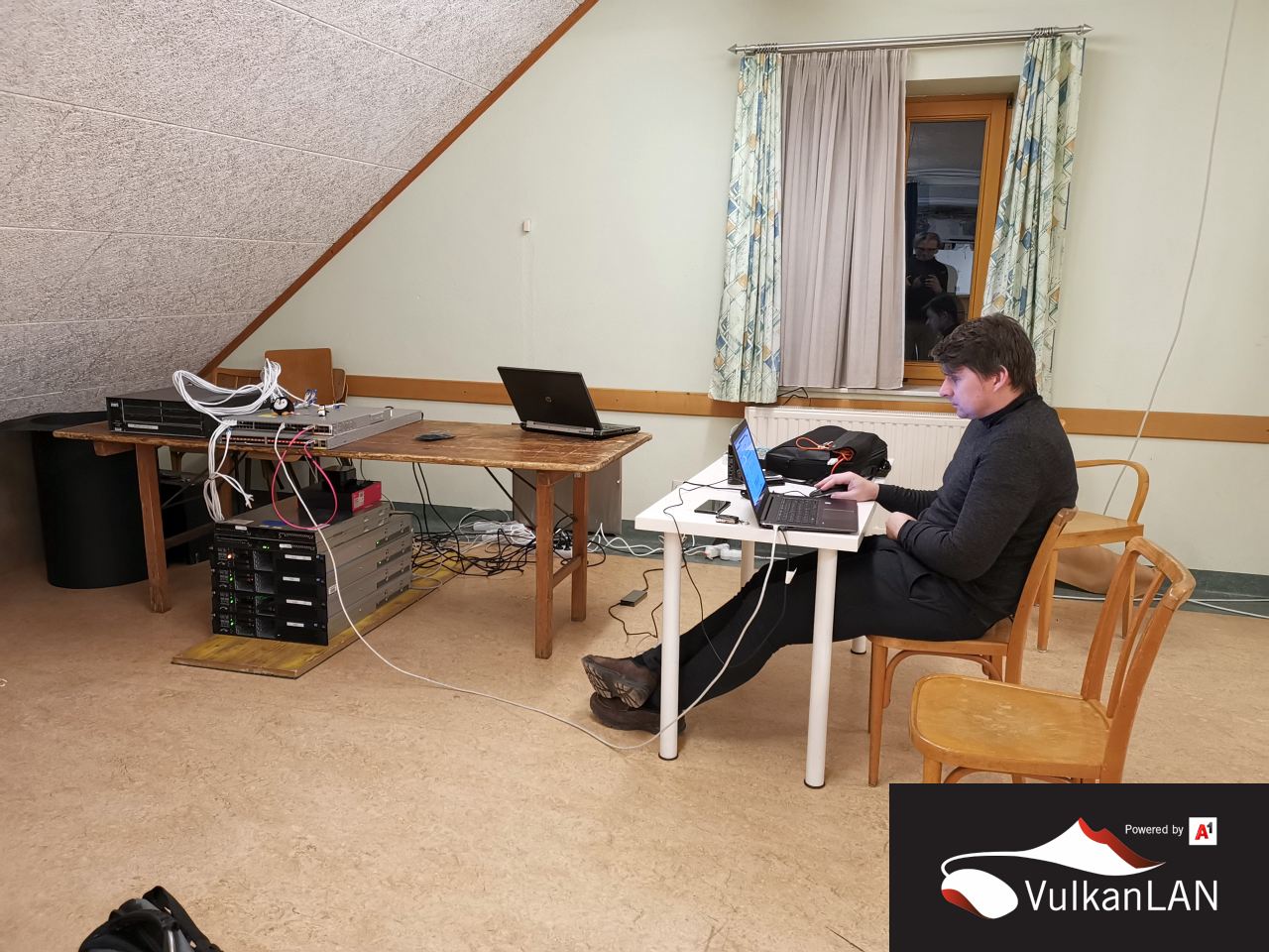 47.VulkanLAN Aufbau IMG 20190327 211555 1280px