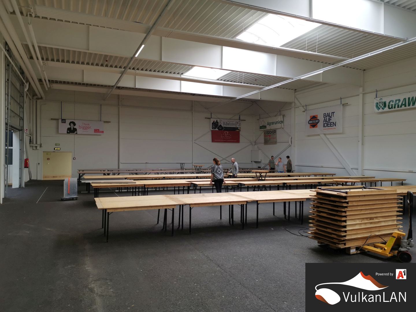 n48.VulkanLAN Aufbau Tag2 IMG 20191022 134533 1440px