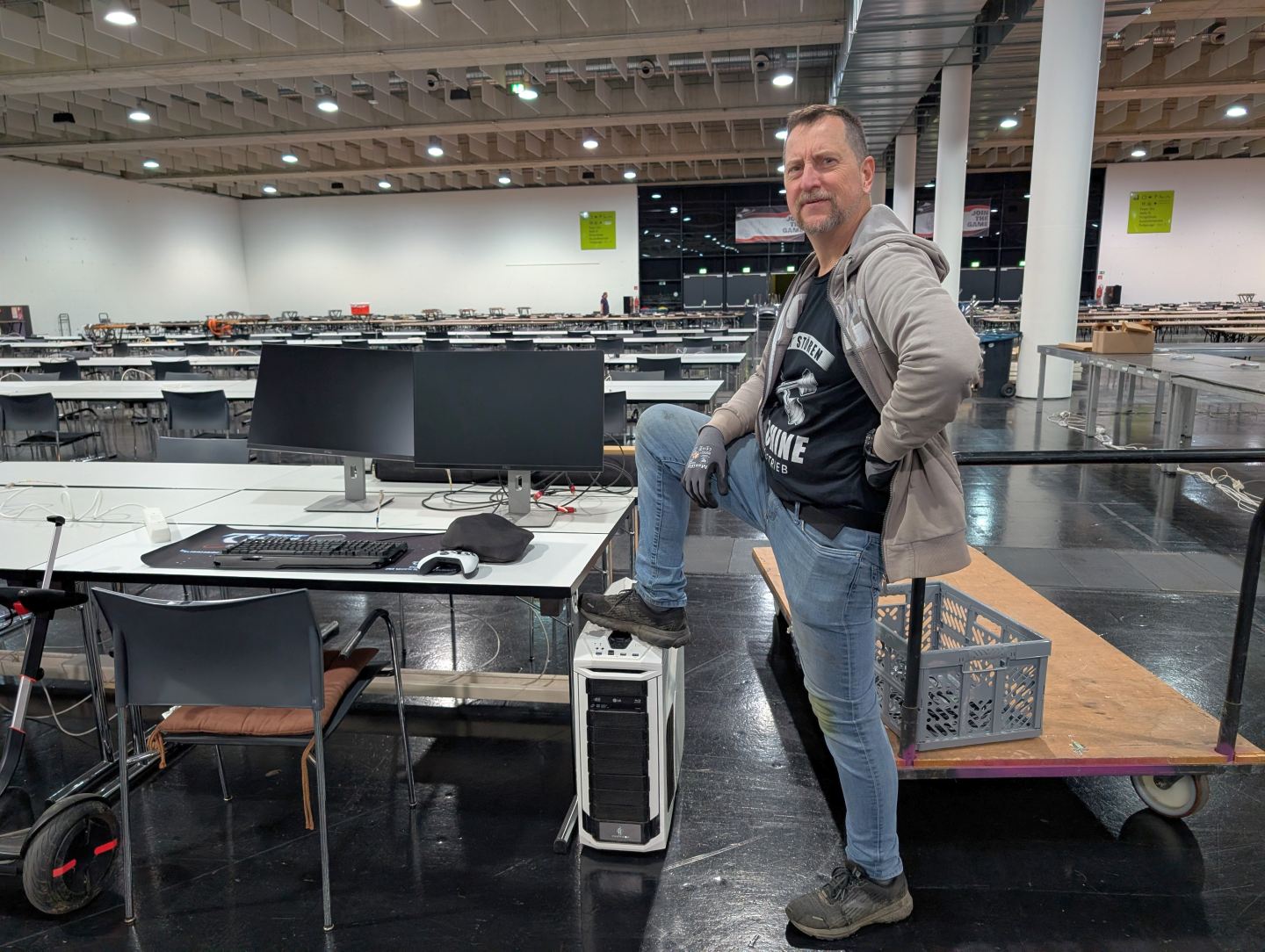 58VulkanLAN Aufbau T3 PXL 20251023 063802251 1440px