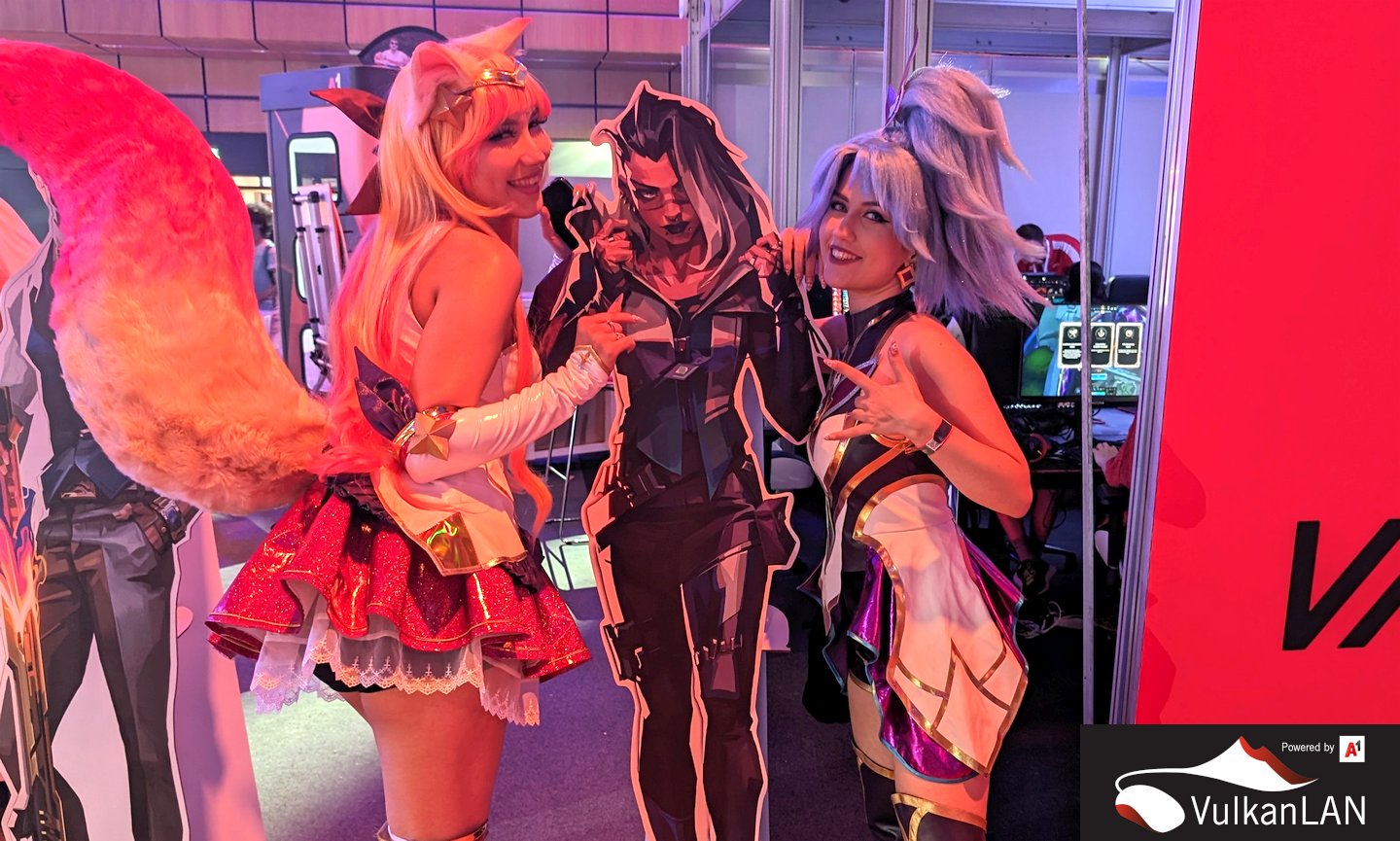 Cosplay PXL 20240615 175209505.MP